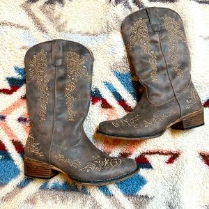 Roper Boots